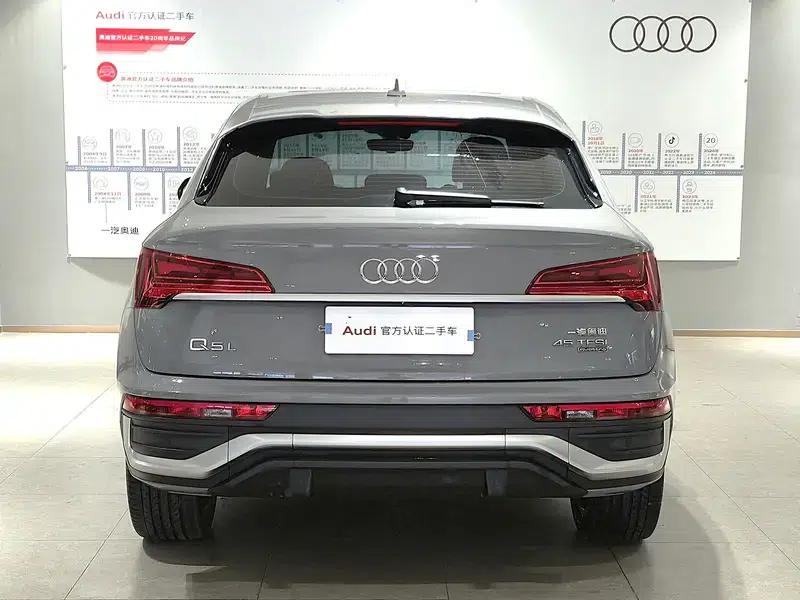 Audi Q5L Sportback 2021 45 TFSI Premium Edition — миниатюра 3