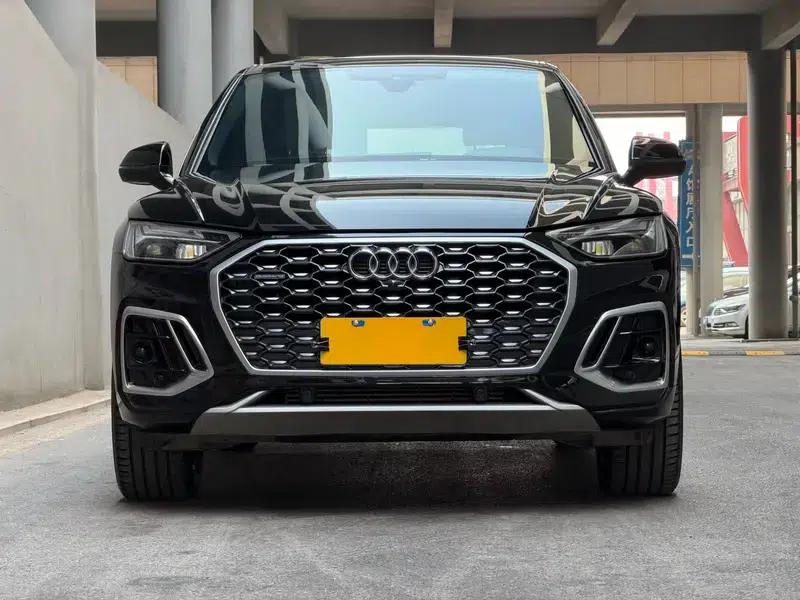 Audi Q5L Sportback 2022 Facelift 40 TFSI Fashion Model — миниатюра 2