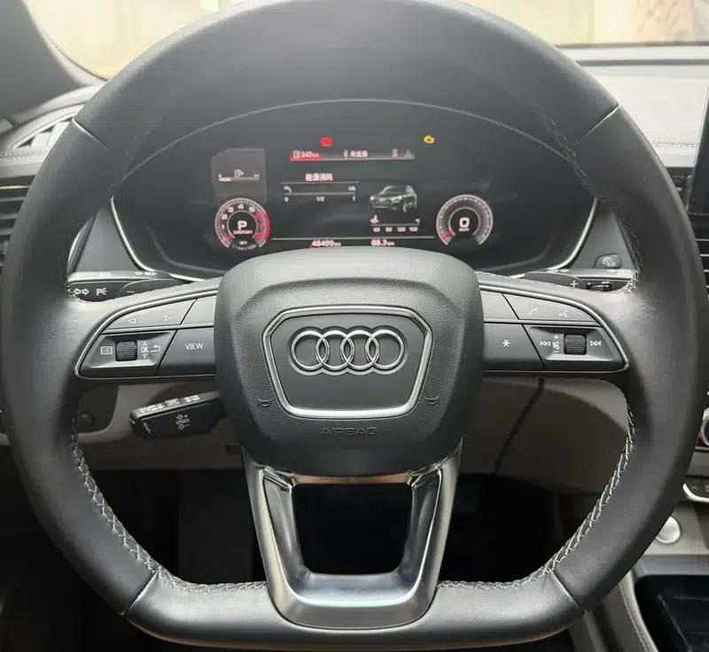 Audi Q5L Sportback 2022 Facelift 40 TFSI Fashion Model — миниатюра 7