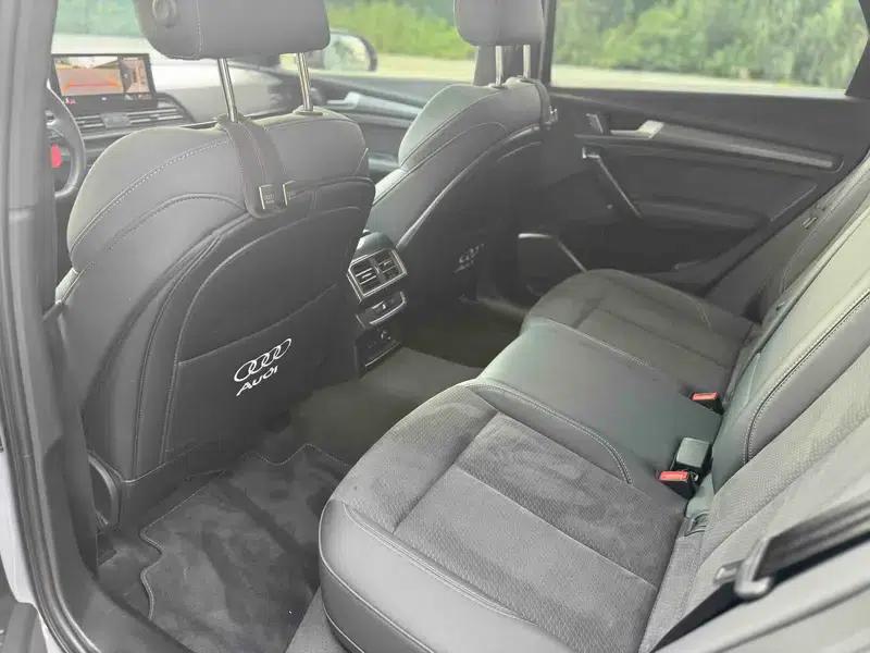 Audi Q5L Sportback 2023 40 TFSI Luxury — миниатюра 12