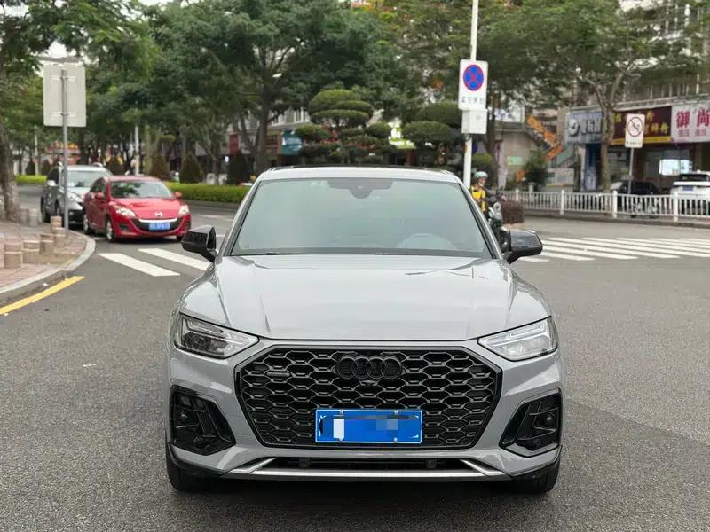Audi Q5L Sportback 2021 40 TFSI Fashion Edition — миниатюра 2