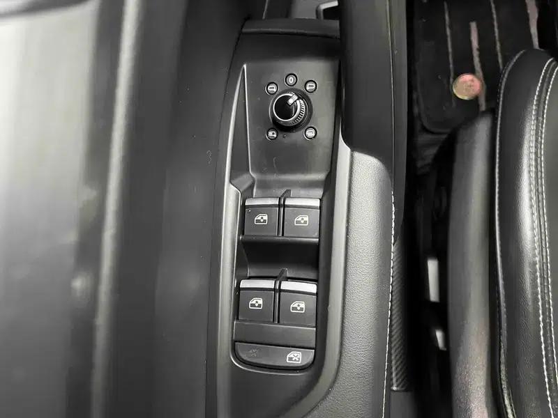 Audi Q5L Sportback 2021 40 TFSI Luxury — миниатюра 16