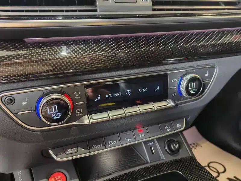 Audi Q5L Sportback 2021 45 TFSI Luxury — миниатюра 11