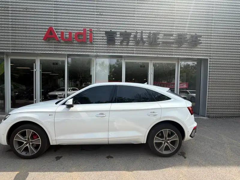 Audi Q5L Sportback 2021 45 TFSI Premium Edition — миниатюра 3