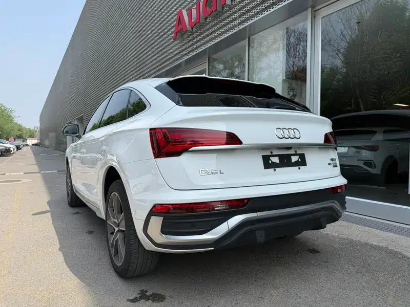 Audi Q5L Sportback 2021 45 TFSI Premium Edition — миниатюра 4