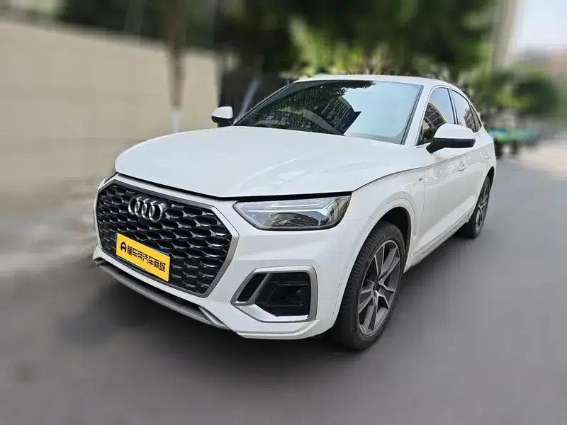 Audi Q5L Sportback 2022 40 TFSI Luxury — миниатюра 1