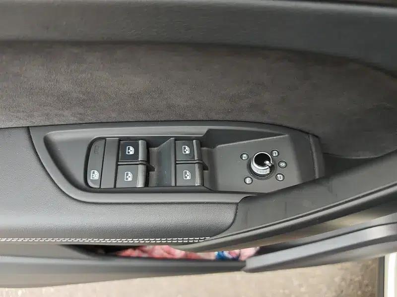 Audi Q5L Sportback 2022 40 TFSI Luxury — миниатюра 15