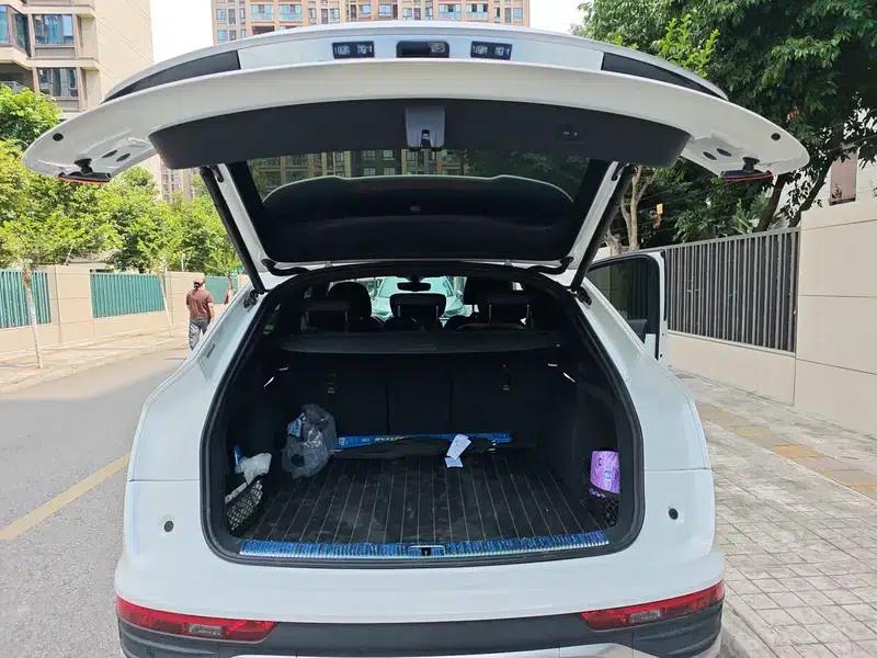 Audi Q5L Sportback 2022 40 TFSI Luxury — миниатюра 21