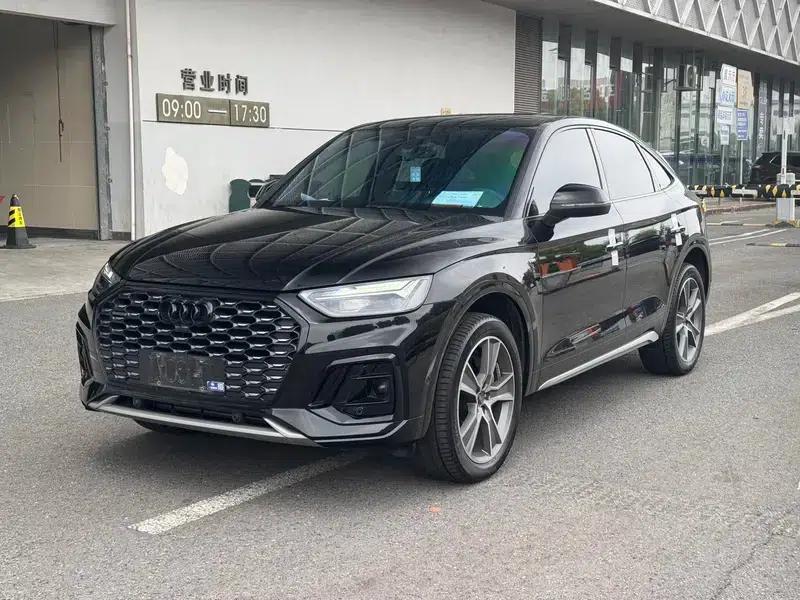 Audi Q5L Sportback 2022 40 TFSI Luxury — миниатюра 1