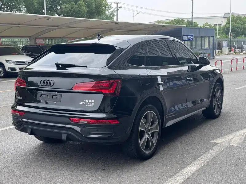 Audi Q5L Sportback 2022 40 TFSI Luxury — миниатюра 4