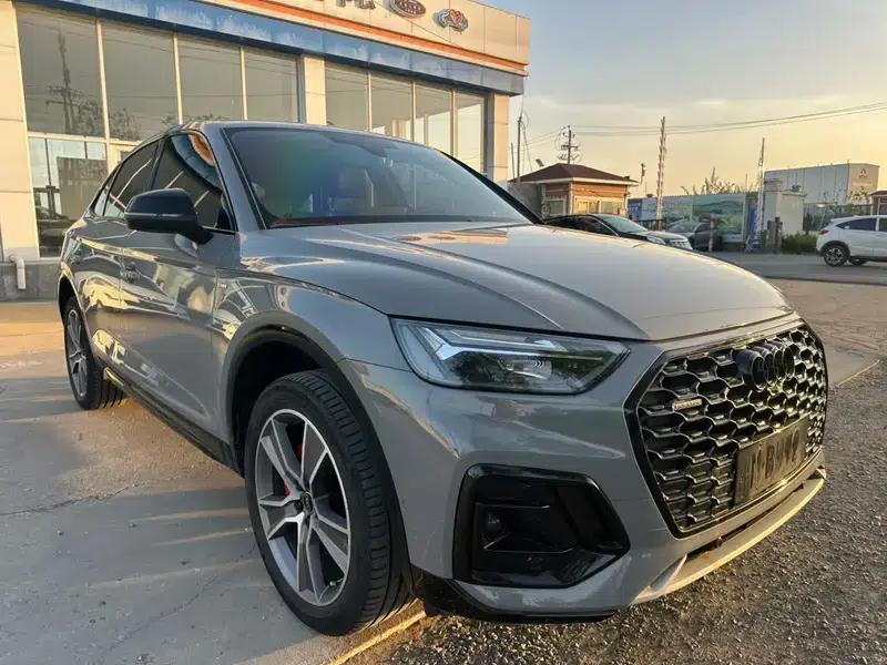 Audi Q5L Sportback 2023 40 TFSI Ice and Snow Sport Edition — миниатюра 3