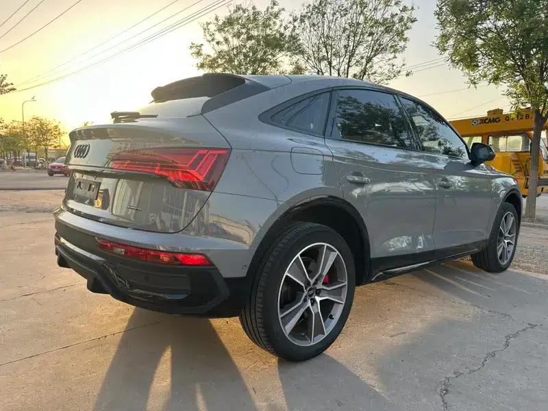 Audi Q5L Sportback 2023 40 TFSI Ice and Snow Sport Edition — миниатюра 7