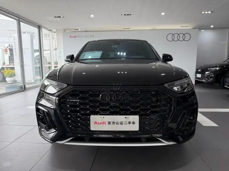 Audi Q5L Sportback 2023 40 TFSI Luxury — миниатюра 2