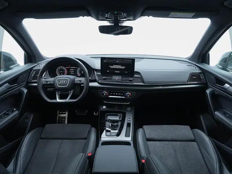 Audi Q5L Sportback 2023 40 TFSI Luxury — миниатюра 14