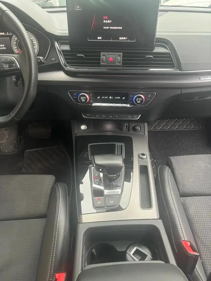 Audi Q5L Sportback 2021 40 TFSI Luxury — миниатюра 15