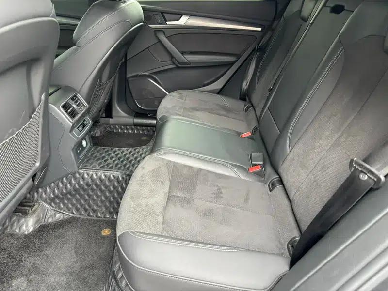 Audi Q5L Sportback 2022 Facelift 40 TFSI Luxury — миниатюра 11