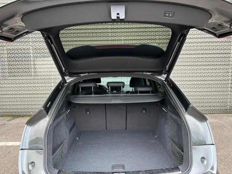 Audi Q5L Sportback 2022 Facelift 40 TFSI Luxury — миниатюра 12