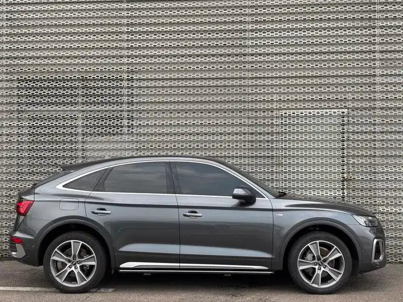 Audi Q5L Sportback 2022 Facelift 40 TFSI Luxury — миниатюра 5