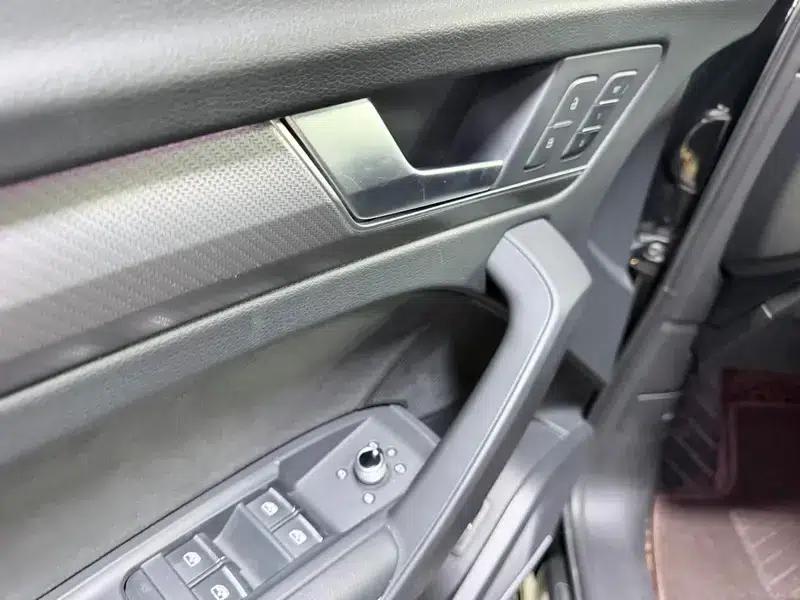 Audi Q5L Sportback 2021 45 TFSI Premium Edition — миниатюра 20