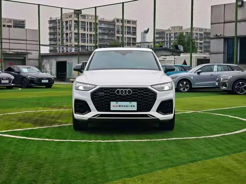 Audi Q5L Sportback 2021 45 TFSI Premium Edition — миниатюра 2