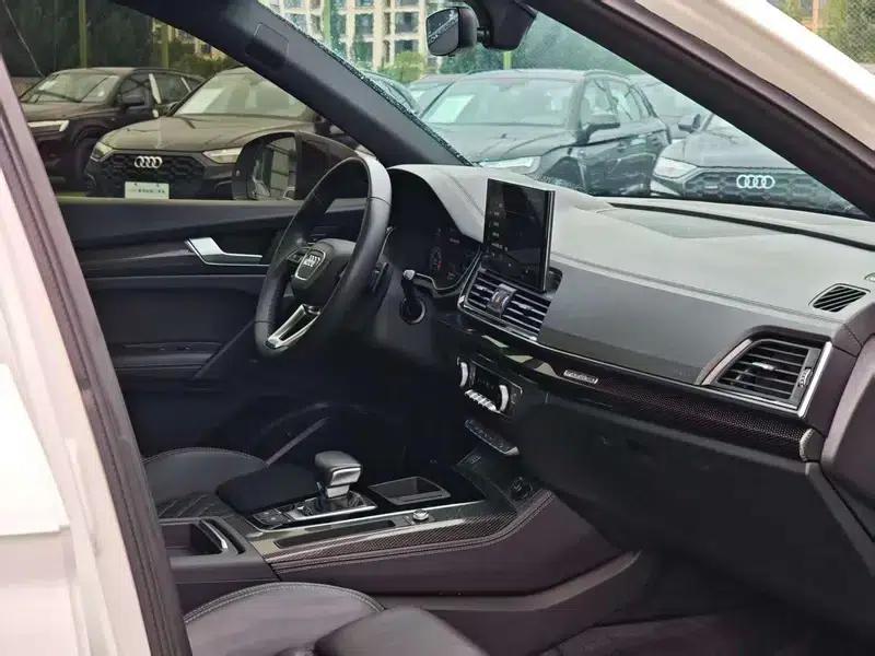 Audi Q5L Sportback 2021 45 TFSI Premium Edition — миниатюра 14