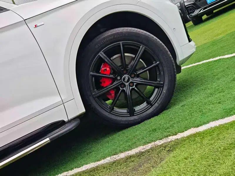 Audi Q5L Sportback 2021 45 TFSI Premium Edition — миниатюра 8