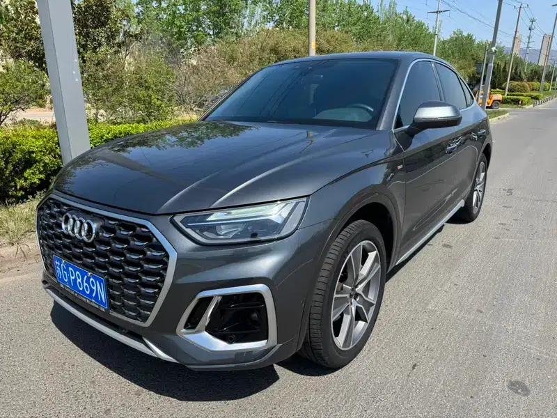 Audi Q5L Sportback 2022 40 TFSI Fashion Edition — миниатюра 1