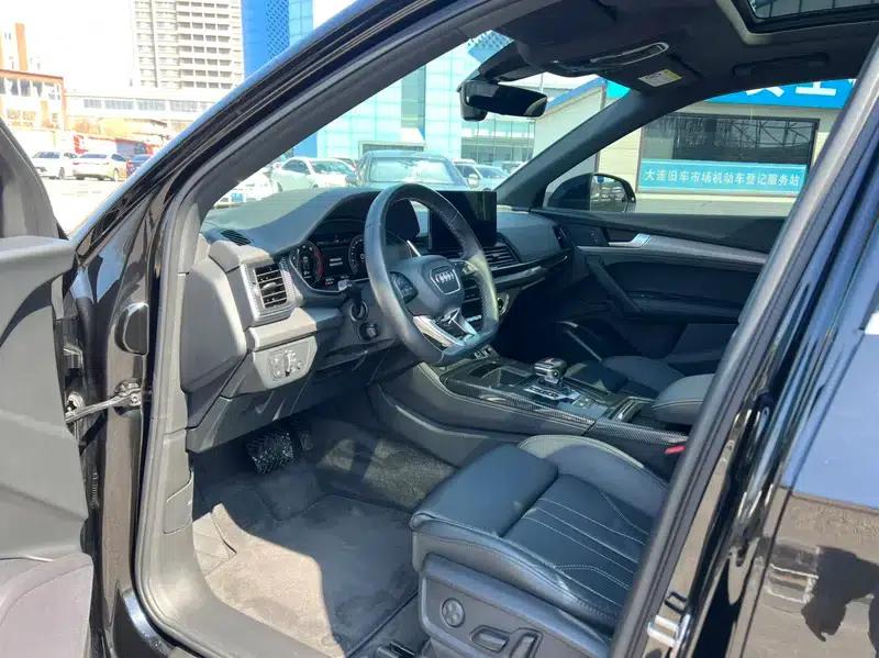 Audi Q5L Sportback 2021 40 TFSI Fashion Edition — миниатюра 8