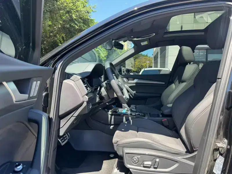 Audi Q5L Sportback 2024 40 TFSI Luxury — миниатюра 6