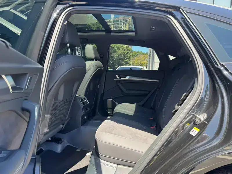 Audi Q5L Sportback 2024 40 TFSI Luxury — миниатюра 7