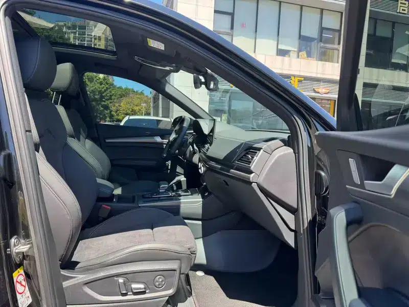 Audi Q5L Sportback 2024 40 TFSI Luxury — миниатюра 8