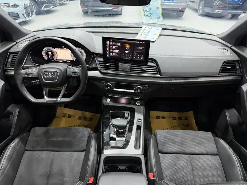 Audi Q5L Sportback 2022 Facelift 40 TFSI Luxury — миниатюра 12