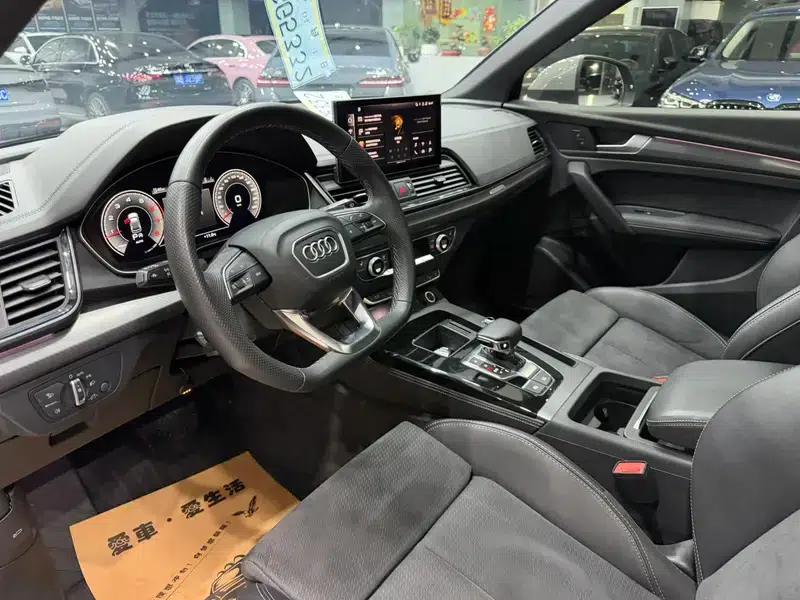 Audi Q5L Sportback 2022 Facelift 40 TFSI Luxury — миниатюра 15