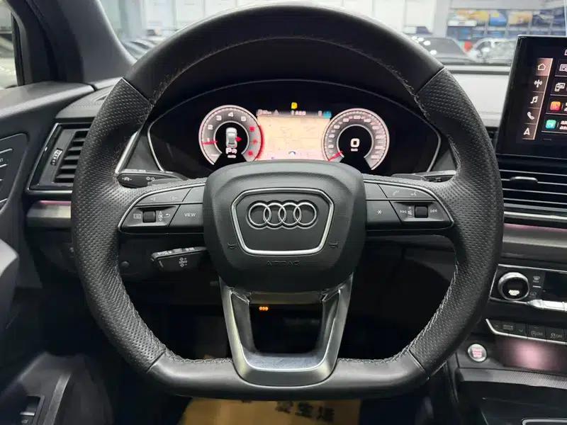 Audi Q5L Sportback 2022 Facelift 40 TFSI Luxury — миниатюра 10