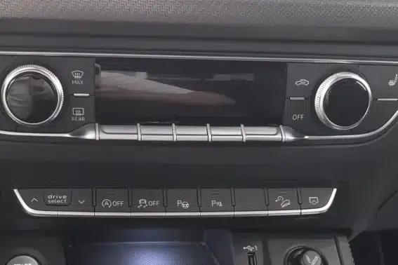 Audi Q5L Sportback 2022 40 TFSI Luxury — миниатюра 13