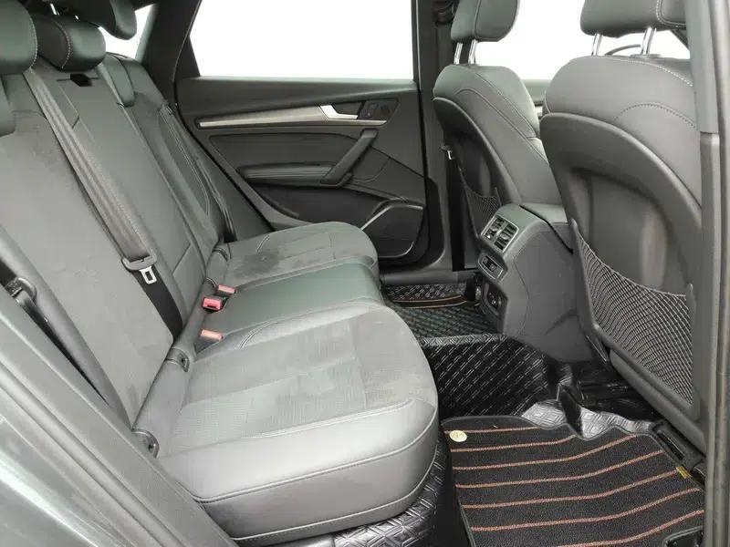 Audi Q5L Sportback 2022 40 TFSI Luxury — миниатюра 18