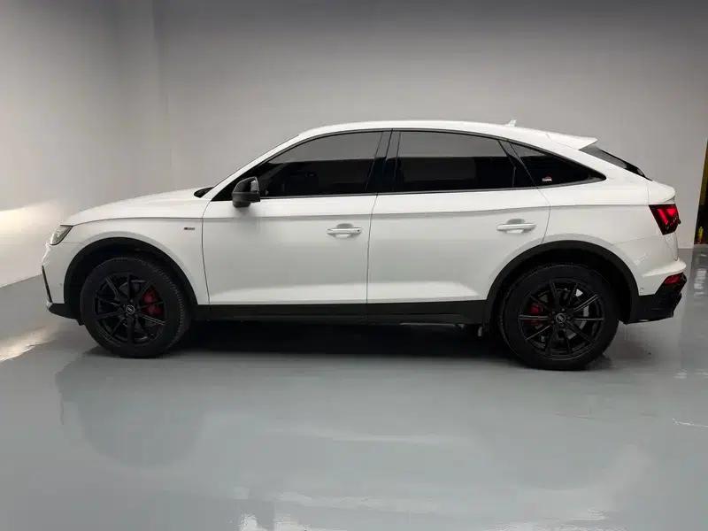 Audi Q5L Sportback 2022 40 TFSI Luxury — миниатюра 4