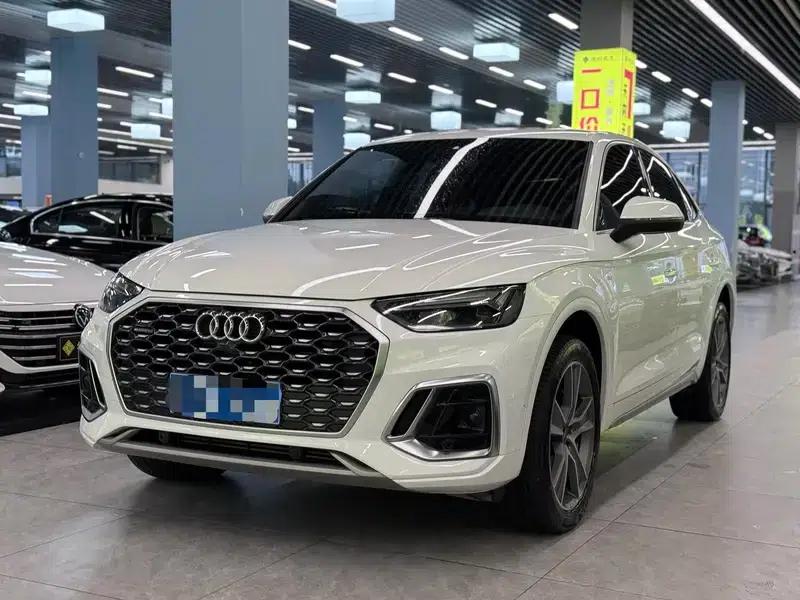 Audi Q5L Sportback 2022 Facelift 40 TFSI Luxury — миниатюра 1