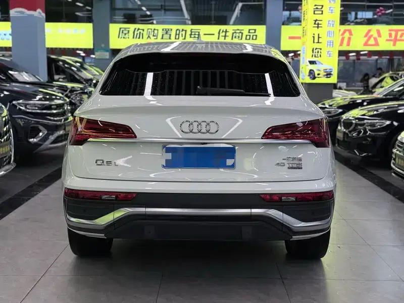Audi Q5L Sportback 2022 Facelift 40 TFSI Luxury — миниатюра 5