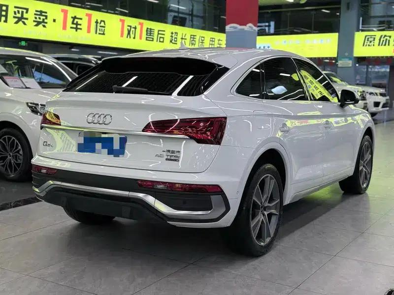 Audi Q5L Sportback 2022 Facelift 40 TFSI Luxury — миниатюра 6