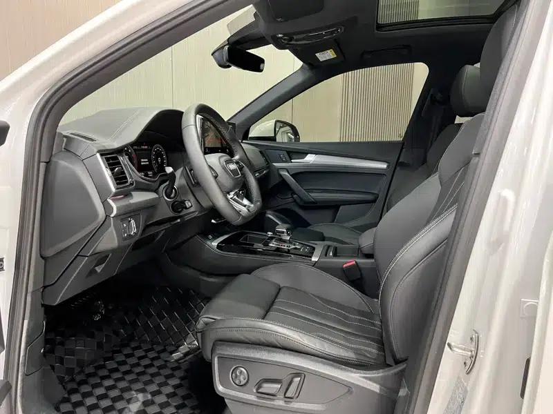 Audi Q5L Sportback 2022 40 TFSI Fashion Edition — миниатюра 11