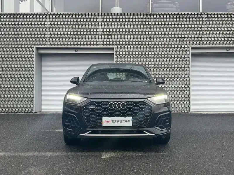 Audi Q5L Sportback 2023 40 TFSI Fashion Edition — миниатюра 2