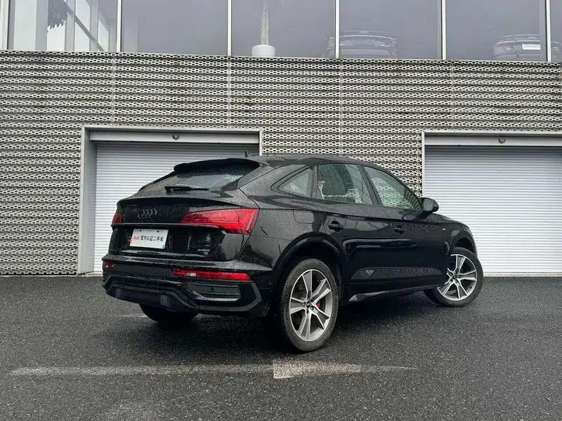 Audi Q5L Sportback 2023 40 TFSI Fashion Edition — миниатюра 5