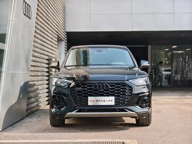 Audi Q5L Sportback 2024 40 TFSI Luxury — миниатюра 2