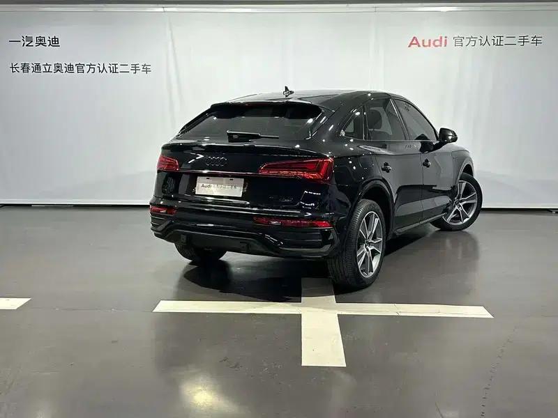 Audi Q5L Sportback 2023 40 TFSI Luxury — миниатюра 4