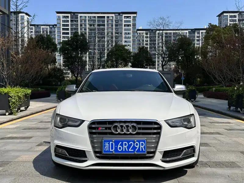 2012 Audi S5 3.0T Sportback — миниатюра 2