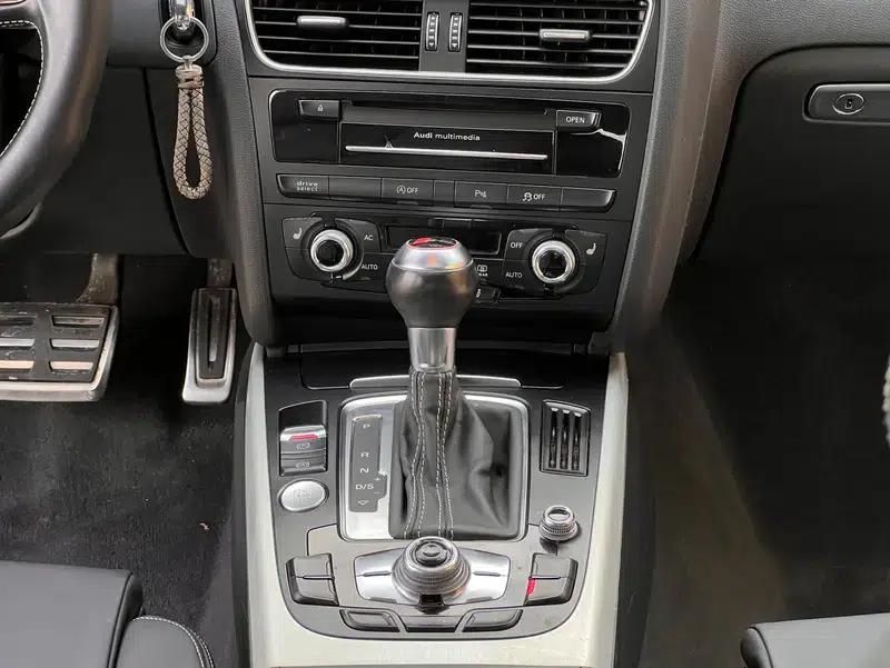 2012 Audi S5 3.0T Sportback — миниатюра 16
