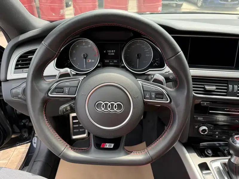 Audi S5 2012 S5 3.0T Coupe — миниатюра 12