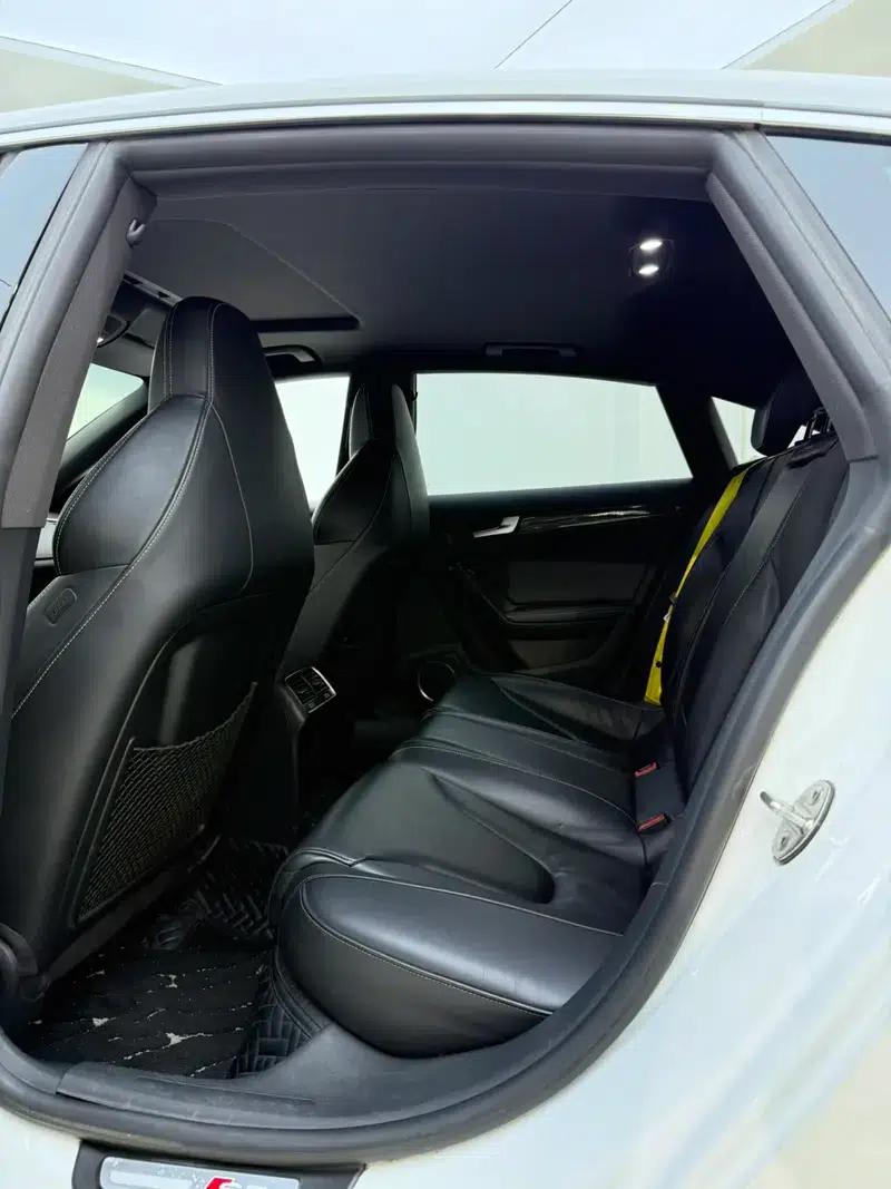 2012 Audi S5 3.0T Sportback — миниатюра 5