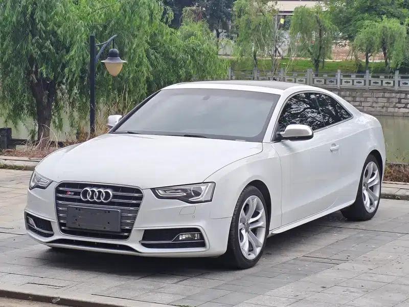Audi S5 2012 S5 3.0T Coupe — миниатюра 1